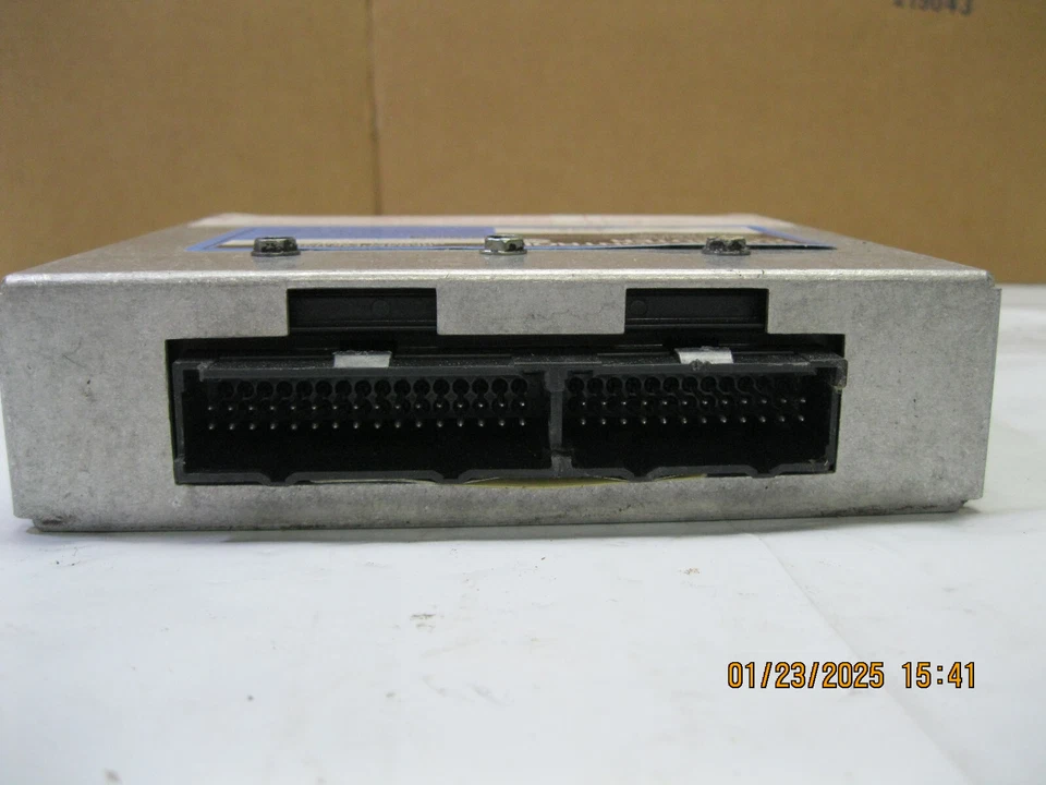 Engine Control Module (ECM) Cardone 77-7303 Reman fits 1988 Pontiac LeMans - Imagem 4 de 4