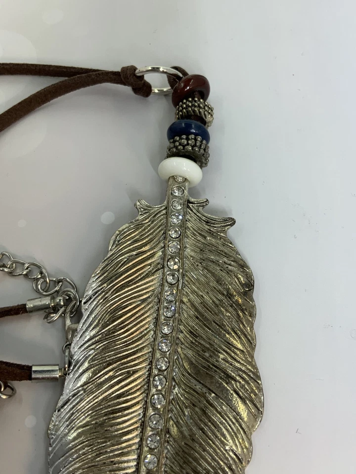 美洲原住民灵感羽毛吊坠项链银色 1 — 第 3/4 张图片