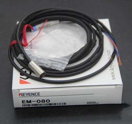 1PC Keyence EM-080 Proximity Sensor EM080 New  - Picture 1 of 2