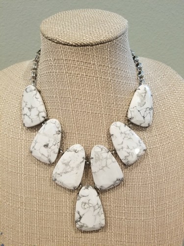 Kendra Scott Rare White Howlite Harlow 