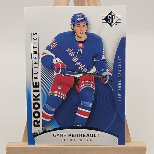 Gabe Perreault [Blue Authentics] #121 2025 SP card