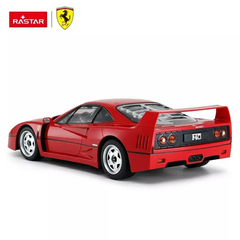Ferrari F40 RC car with batteries officially licensed Ferrari product 1/14 sca - Image 3 of 4