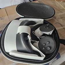 Meta Quest 3S VR Set 256GB Nice W Case Controllers 