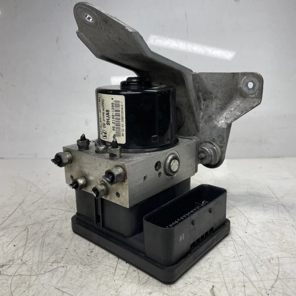 Módulo de bomba de freno antibloqueo Honda Odyssey ABS 2010 57110-SHJ-A611-M1 Foto 2 de 4