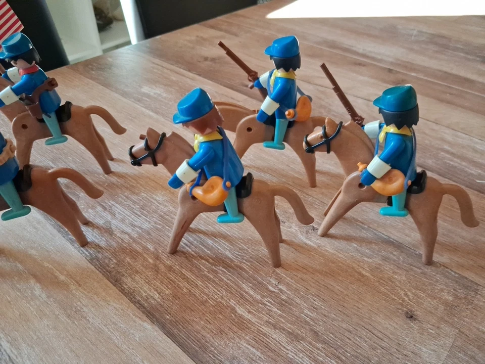 Playmobil 6 Nordistes Cavalerie Western Vintage - Photo 3/4