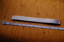 VINTAGE USED PRMA-FLEX EXPANDABLE  WATCH BRACELET  16.2mm,