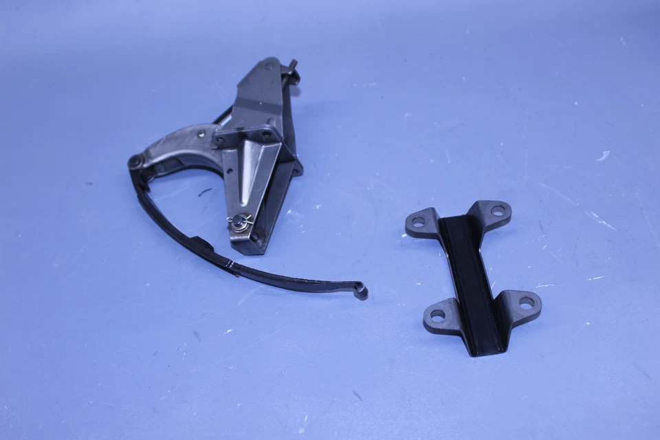 1982 V45 SABRE HONDA CAM TIMING CHAIN GUIDES REAR - Image 2 of 4