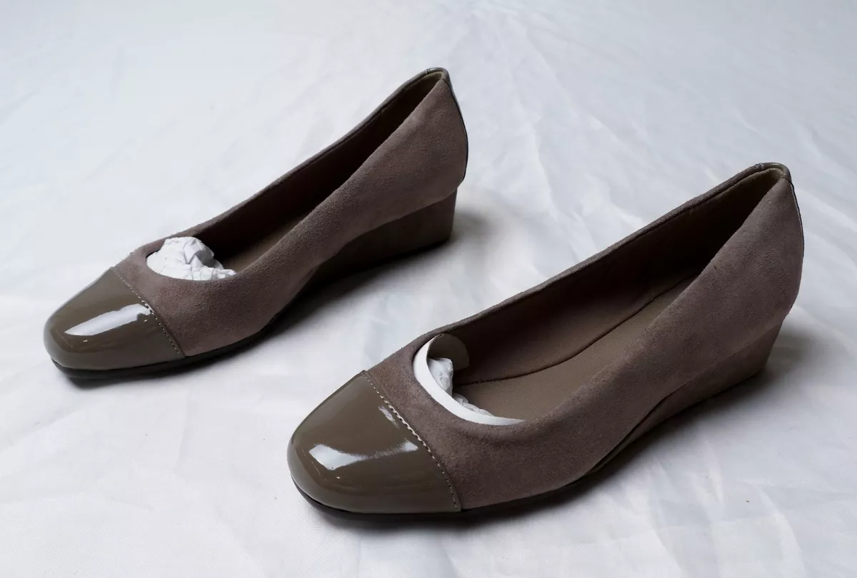 Easy spirit hotsell wedge pump