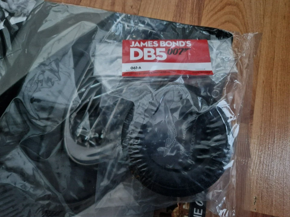 Eaglemoss 1/8 Costruire il Proprio James Bond 007 Aston Martin DB5 Issue 61 Inc - Immagine 2 di 2