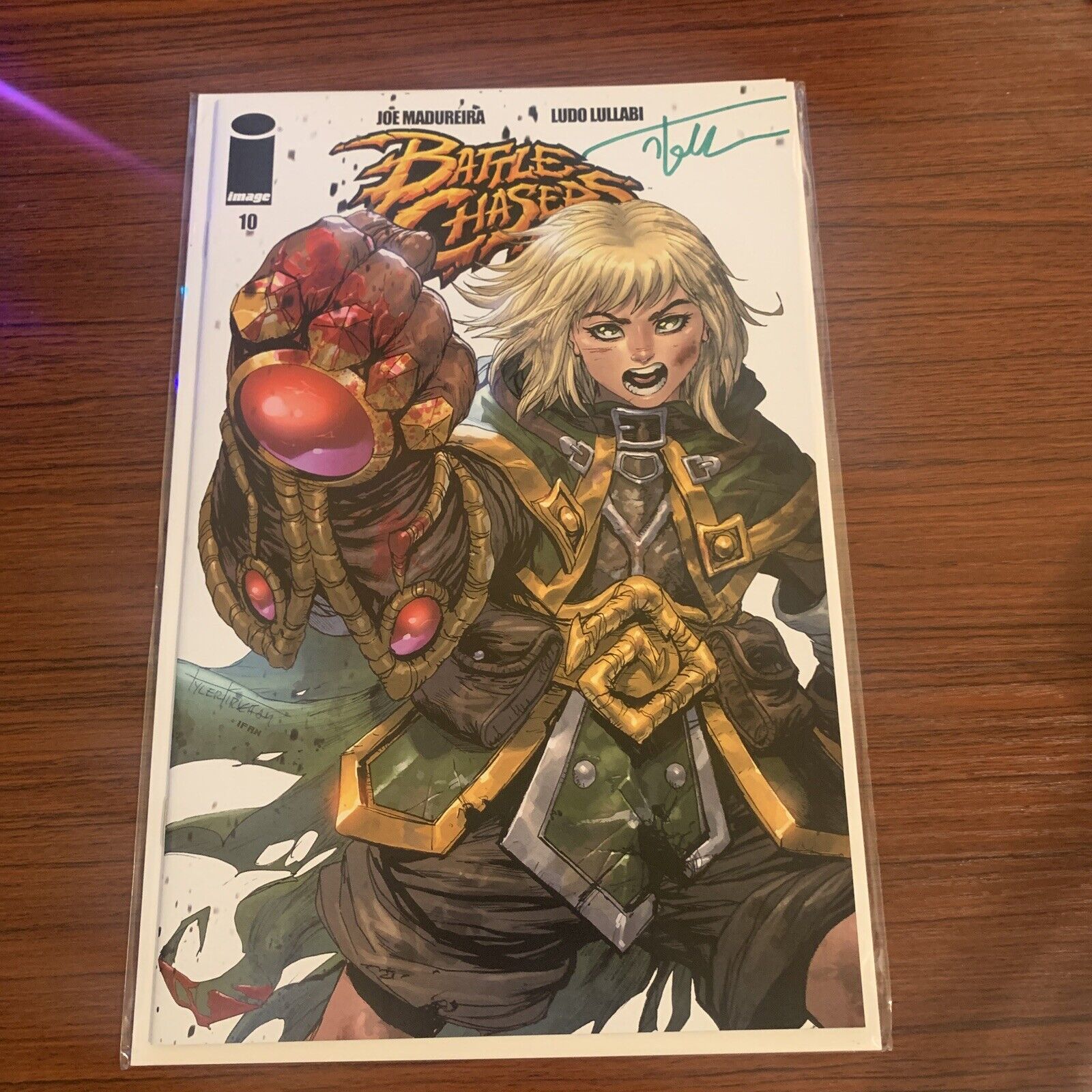 Battle Chasers #10 Signed Tyler Kirkham w/COA Trade Variant Exclusive Image