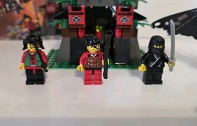 Lego Ninja: 6045 Ninja Surprise - 100% Complete Set With Instructions 