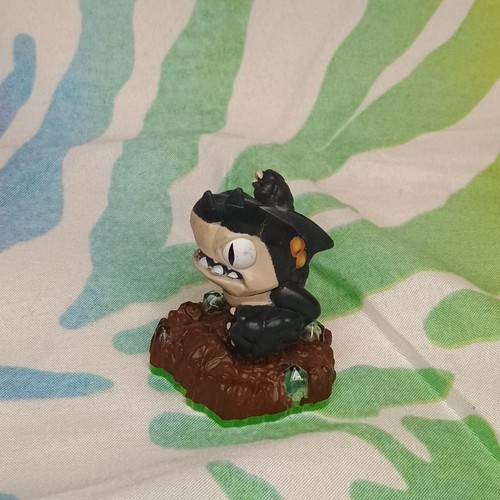Skylanders Spyro's Adventure Terrabite Sidekick Figure - Picture 2 of 5