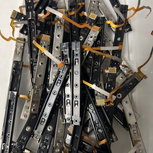 100X Cable Flexible Riel Deslizante Izquierdo Derecho Consola Nintendo Switch 50L 50R - Imagen 2 de 4