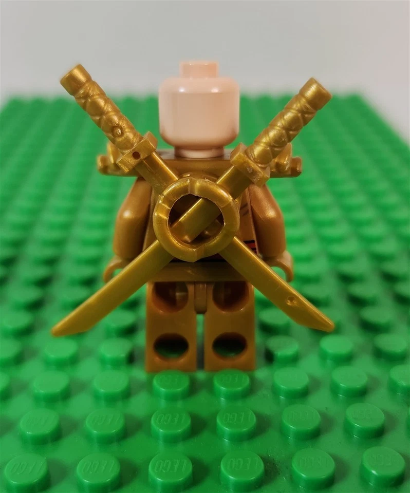LEGO Ninjago Bricktober KAI Golden Power Minifigure njo420 5004938 Toys R Us Exc - Image 4 of 4