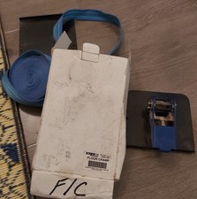 Screwfix Laminate Floor Clamp tie-down strap 5m