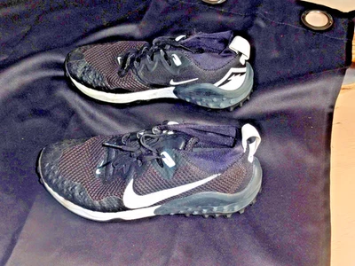 Nike Schuhe CZ 1864 Gr. 41 Schnürschuhe Sneaker  - Bild 1 von 4