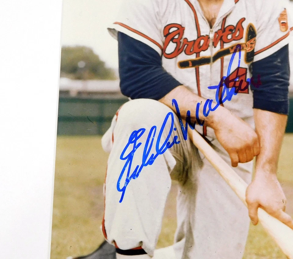 Eddie Mathews Signed 8 x 10 Color Photo Pose #1 Kneeling Braves JSA Auto DA42491 - Image 2 of 3