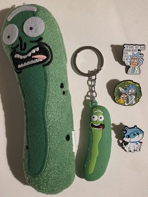Pickle Rick Figur Plüsch Puppe 3D Schlüsselanhänger RICK AND MORTY Pins + 5 GRATIS Aufkleber