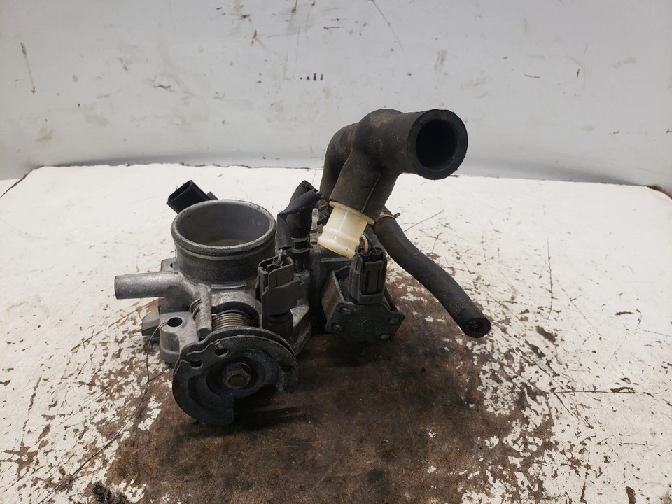 Válvula de acelerador del cuerpo del acelerador GS 1,5 L mercado de Canadá se adapta a 95 MAZDA 323 1397312 Foto 2 de 4