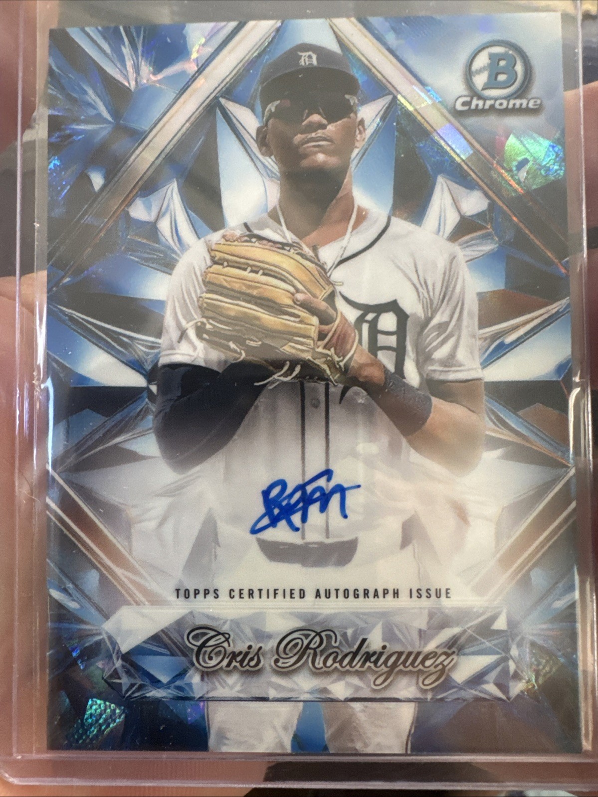 2025 Bowman Chrome Sapphire Cris Rodriguez #SSA-CR 1st Sapphire Selections Auto