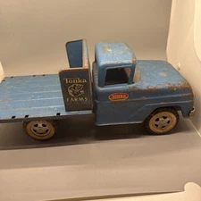 Tonka Farms Blue Stake Bed Truck