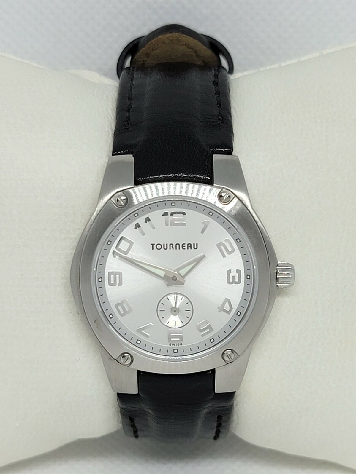 Ladies Tourneau Designed Exclusively for GAP INC Round Analog Watch E9