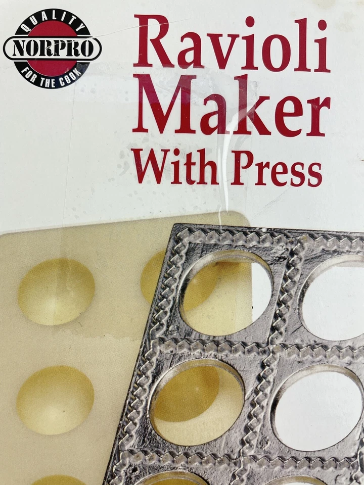 Fabricante de Raviolis Norpro con Prensa Modelo 1043  Foto 2 de 4