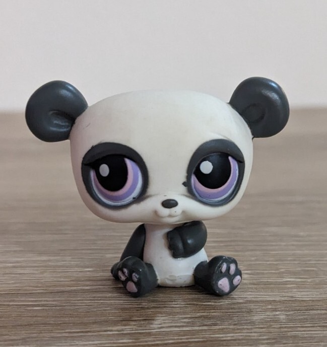 AAA - ソワレオー よーちゃん Littlest Pet Shop LPS #89 Black And White Panda Bear, Purple