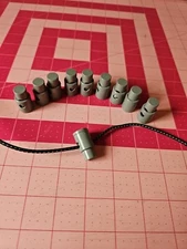 One Hole Heavy Duty Plastic Cord Lock Toggle Stop Slider Paracord LOT of 10 New
