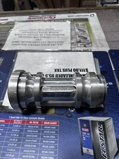 Lone Star Racing Axle Carrier Machined Aluminum LS-R700-05/12 No Bearings