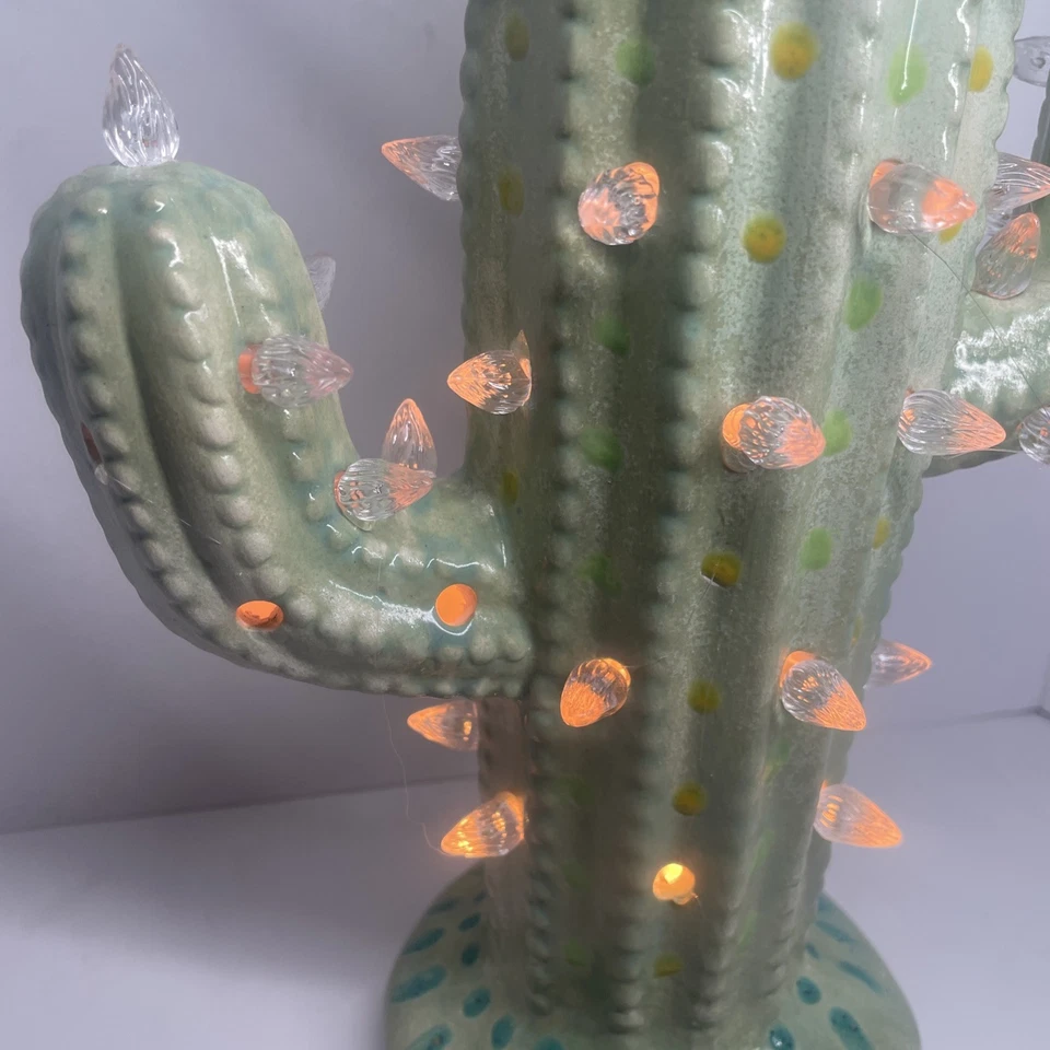 Árbol de Navidad de cerámica iluminado de colección cactus, casa de vacaciones independiente Foto 3 de 4