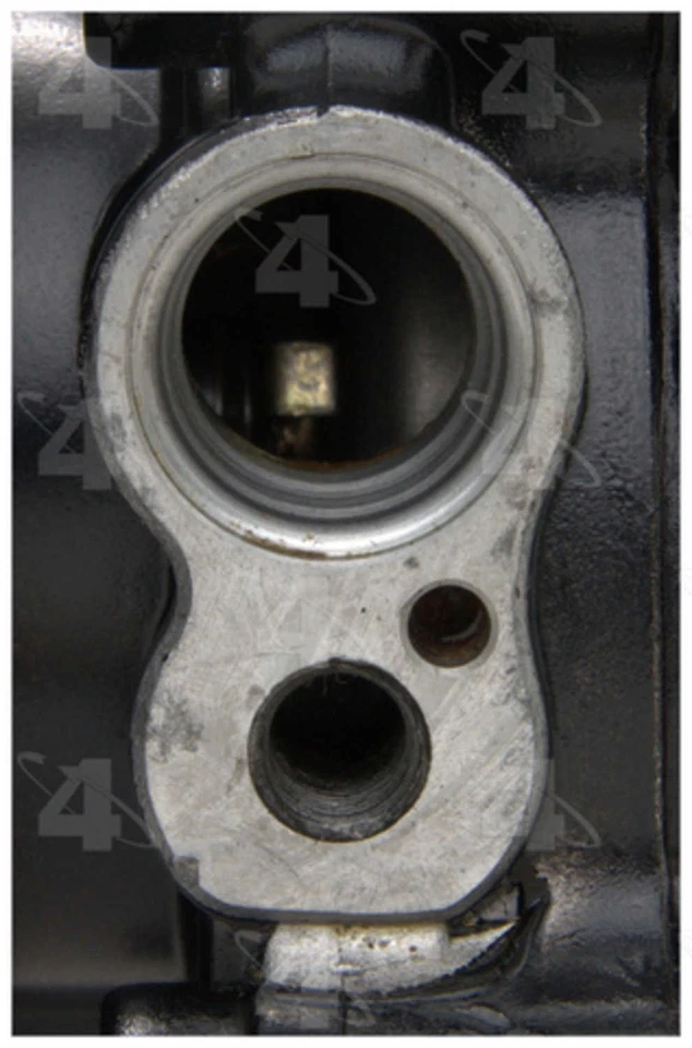 空调压缩机适合 1986 - 1989 年丰田卡罗拉 Tercel 四季 — 第 3/4 张图片