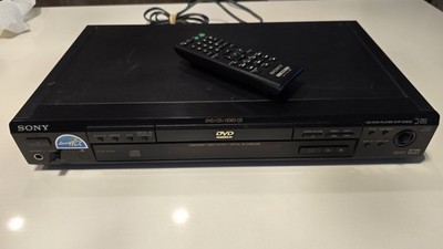 Sony DVP-S560D  CD/DVD Player Tested/Working - With Remote