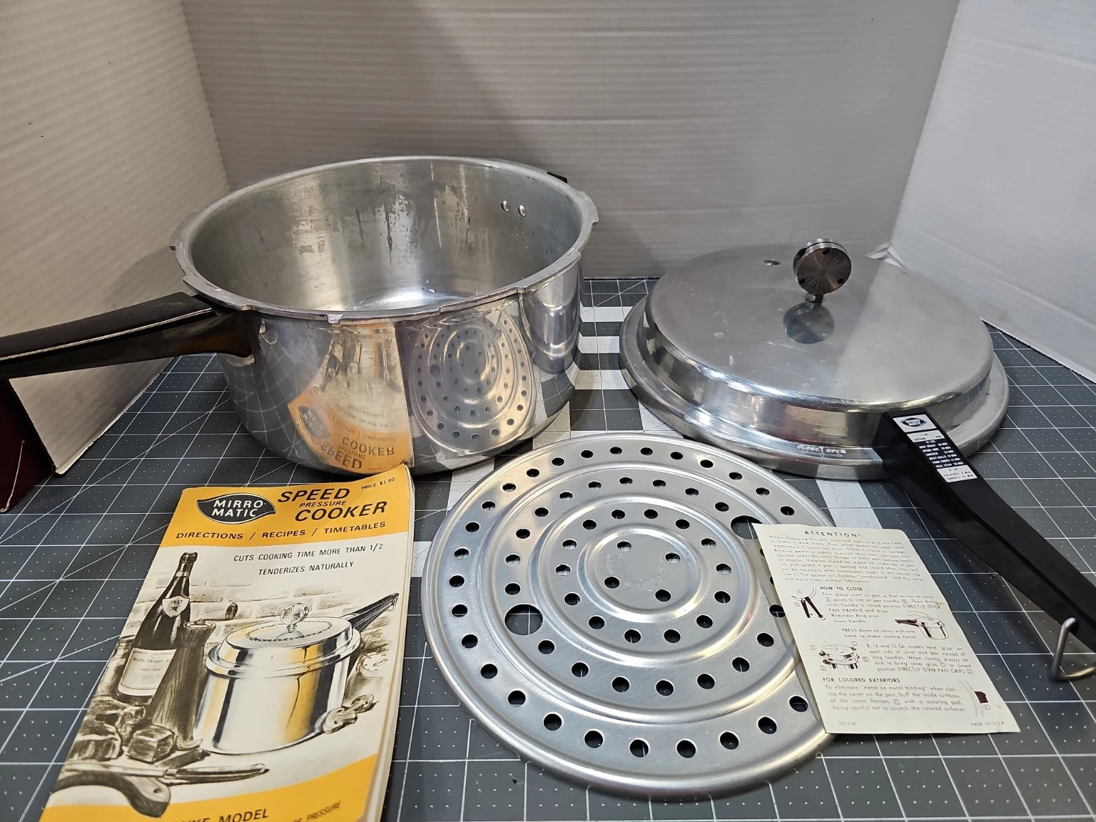 Mirro Matic Speed Pressure Cooker Canner 5 lbs To 15 lbs Vintage