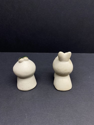 Flower Pot Huggers Critters Stone Frog And Bunny rabbit Set Of 2 Ornaments - Picture 3 of 9