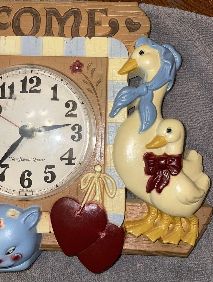 Reloj de Pared Vintage Burwood Homco New Haven “Bienvenido” Gansos Gato Caballo Diseño EE. UU. Foto 3 de 4