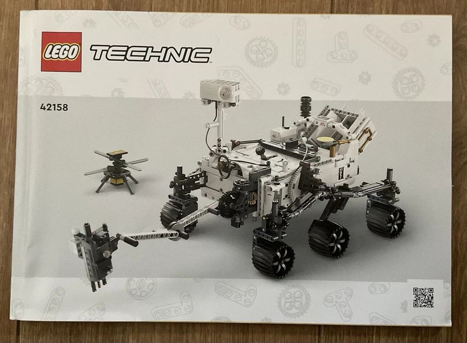 LEGO Technic 42158 NASA Mars Rover Perseverance, photo 1 of 2