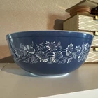 EUC Vintage Pyrex #404 Colonial Mist Blue Mixing Bowl 4 QT (67)