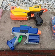 NERF N-Strike Dart Blaster Lot w/ Blue Pistol, Soft Foam Darts Extra Clip
