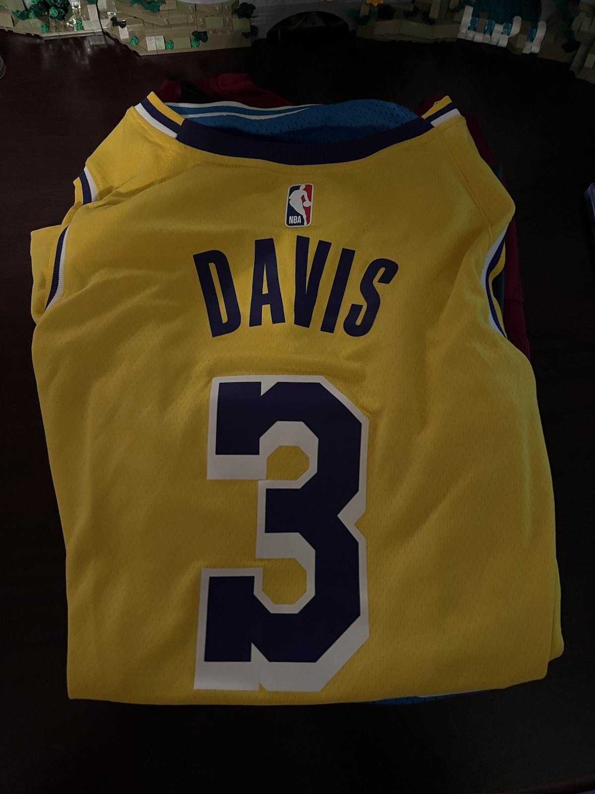 Nike Swingman Los Angeles Lakers Anthony Davis #3 Jersey Yellow 2XL