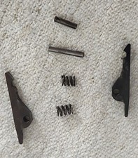 Mossberg 500 Maverick 88left Right Extractors Set W Springs Pins 12 Gauge Mossberg 500 Maverick 88left Right Extractors Set W Springs Pins 12 Gauge