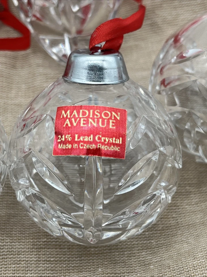 Madison Avenue 24% Cristal Plomo Adornos de Navidad Conjunto de 7 Bolas Ovaladas Checas De Colección Foto 2 de 4