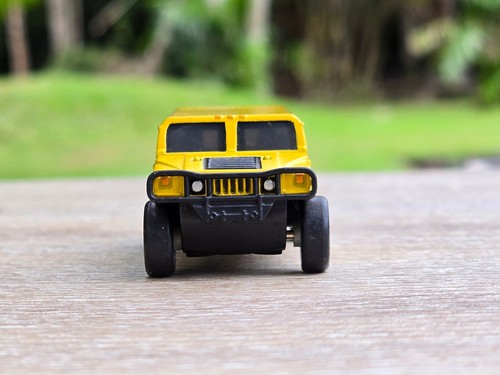 Limousine Hummer H1 Diecast Model Car - Picture 5 of 10