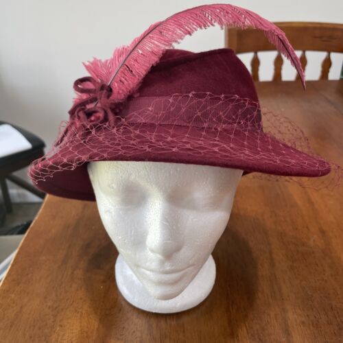 Chapeau feutre vintage conçu par Sylvia Doeskin marron 100 % laine États-Unis plumes derby
