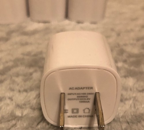 USB Charging Block 4-PACK Wall Plug-In - Picture 4 of 5