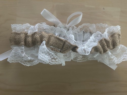 NEW Jute Burlap Lace Rustic Country Theme Wedding Bridal Garter - Picture 4 of 4