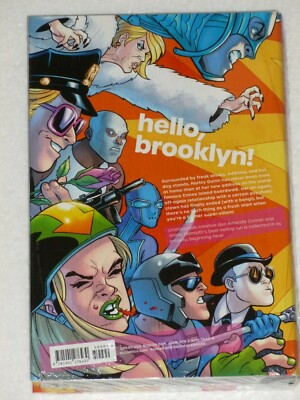 HARLEY QUINN Omnibus Volume One (洋書) HARLEY QUINN - Omnibus Vol 1 by AMANDA CONNER - Hardcover