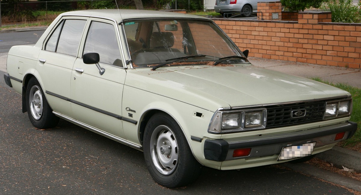 TOYOTA　CORONA　カタログ29冊 カタログ紹介動画 平成2年3月トヨタ コロナ toyota corona - YouTube