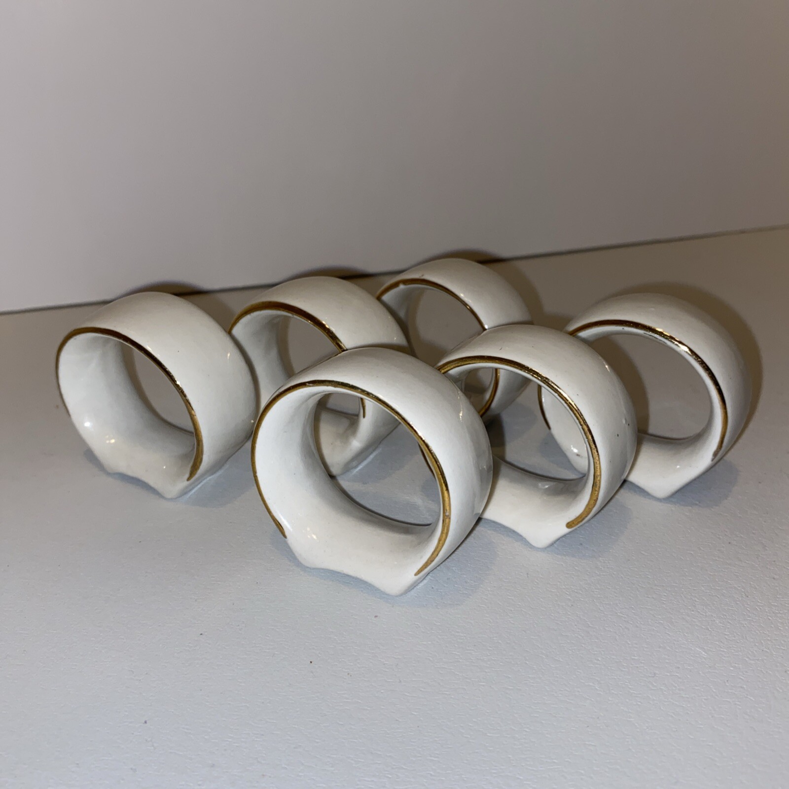 Ceramic Napkin Rings White With Gold Trim Set Of 6