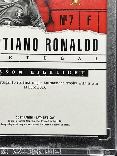 2017 Panini Christian Ronaldo 10/25 Father’s Day SSP No.CR Portugal Forward 🔥🔥 - Picture 9 of 10